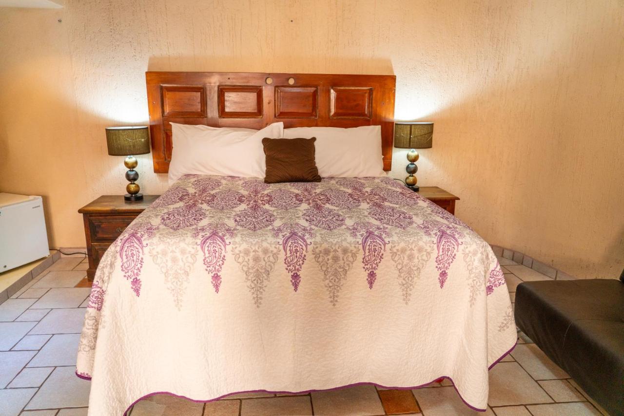 Casa Kootenay Waterfront Bnb Ла Пас Екстериор снимка
