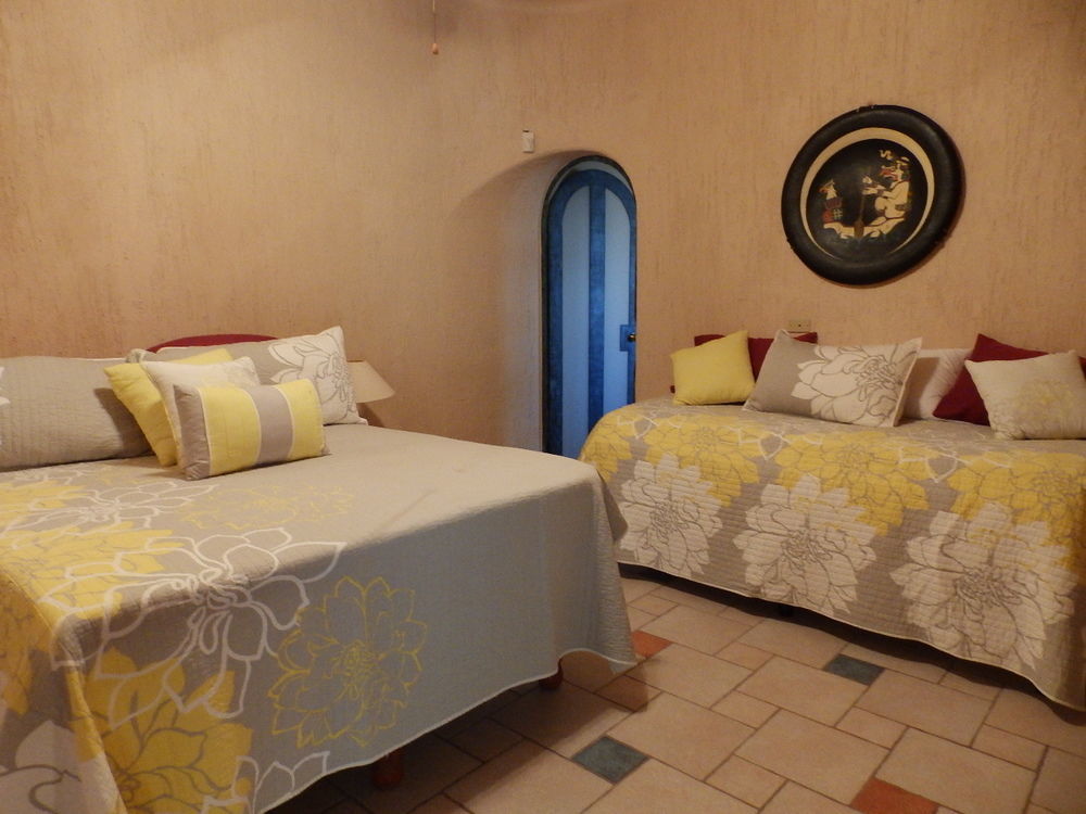Casa Kootenay Waterfront Bnb Ла Пас Екстериор снимка